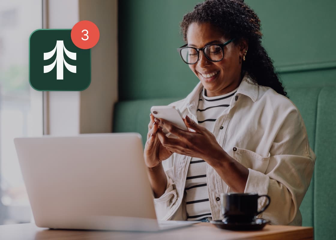 woman using setmore connect on mobile